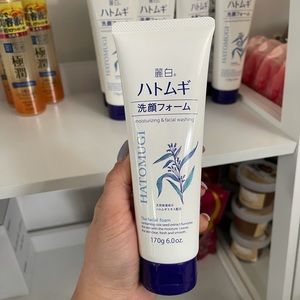 Hatumogi foam cleanser